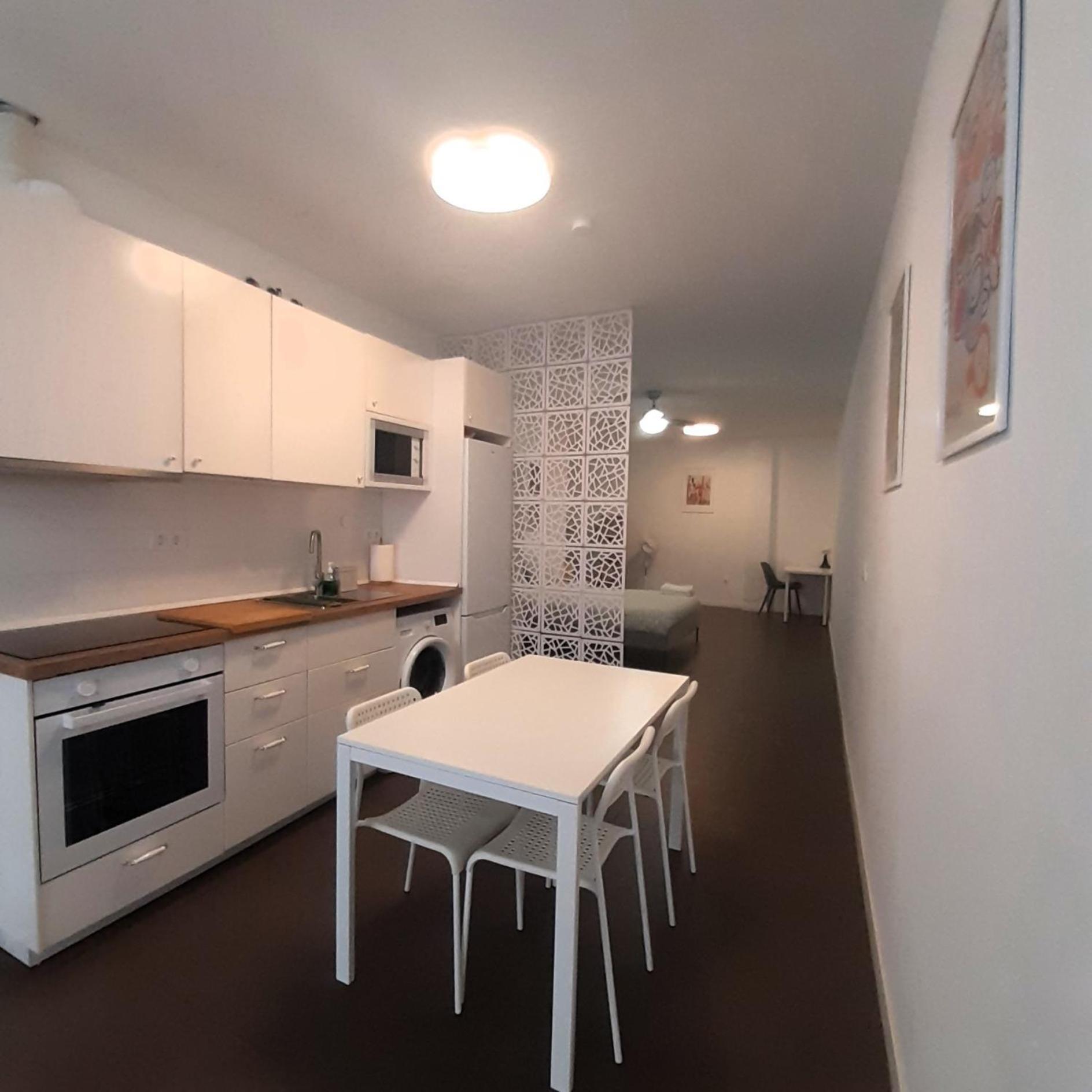 La Caramba Amplio Apartamento En La Playa Málaga Esterno foto
